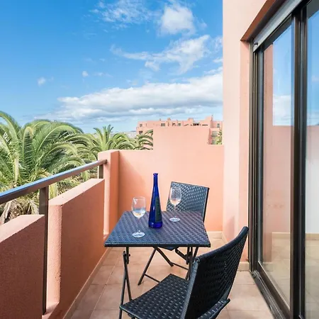 Apartamento La Tejita Jp: Sun, & Pool In The South Shore
